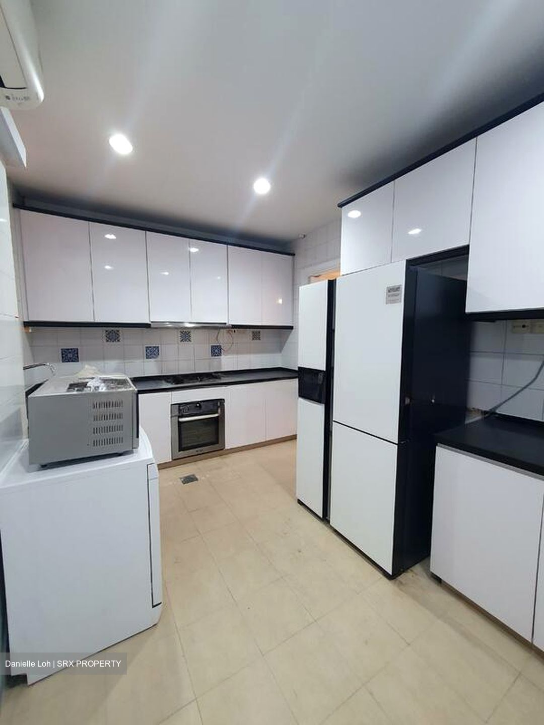Leonie Condotel (D9), Condominium #497880391